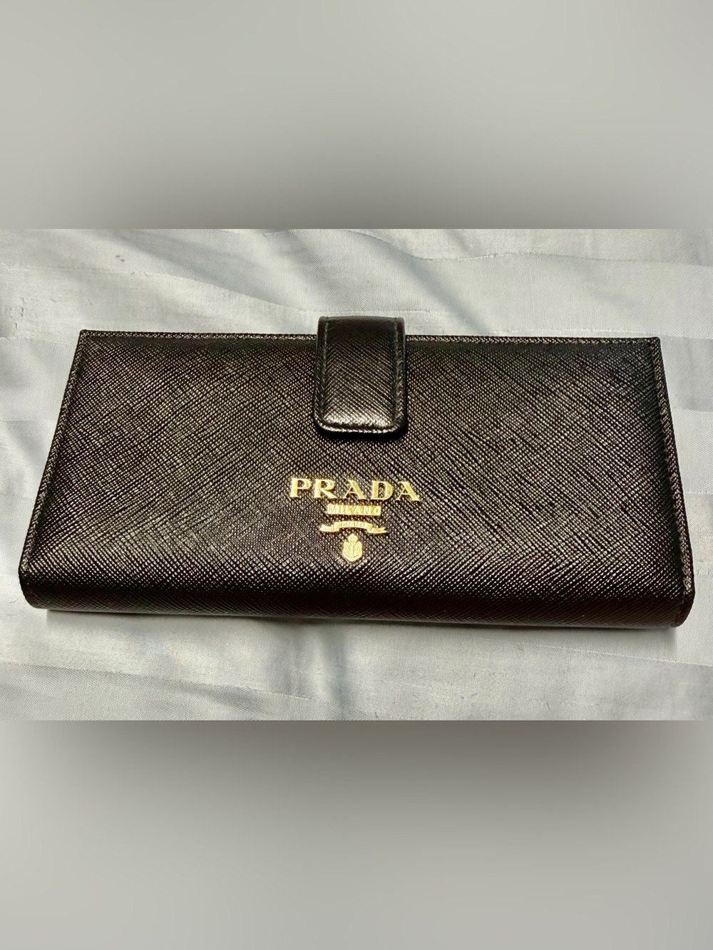 Prada Black Saffiano Leather Wallet with Gold Logo Plaque